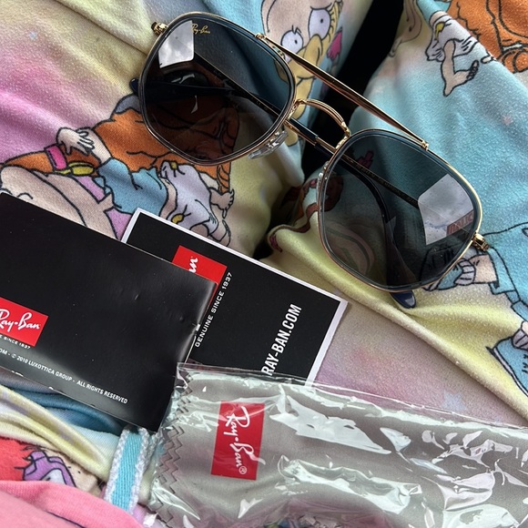 Ray ban shades brand new